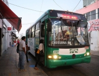 Acercan paraderos de transporte público al Centro Histórico