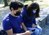 Mexicanos prefieren las redes sociodigitales para informarse