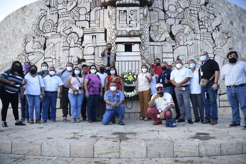 Periodistas recuerdan a compañeros caídos a causa del coronavirus