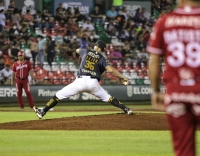 Leones gana la serie y supera 7-2 a El Águila de Veracruz