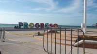 Cierran Malecón de Progreso para evitar contagios