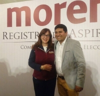 Rogerio Castro se registra como precandidato de Morena