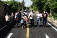 Inaugura alcalde calles y rehabilitación del parque en Molas