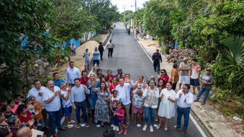 "Huacho" entrega rehabilitación de calles en Muxupip