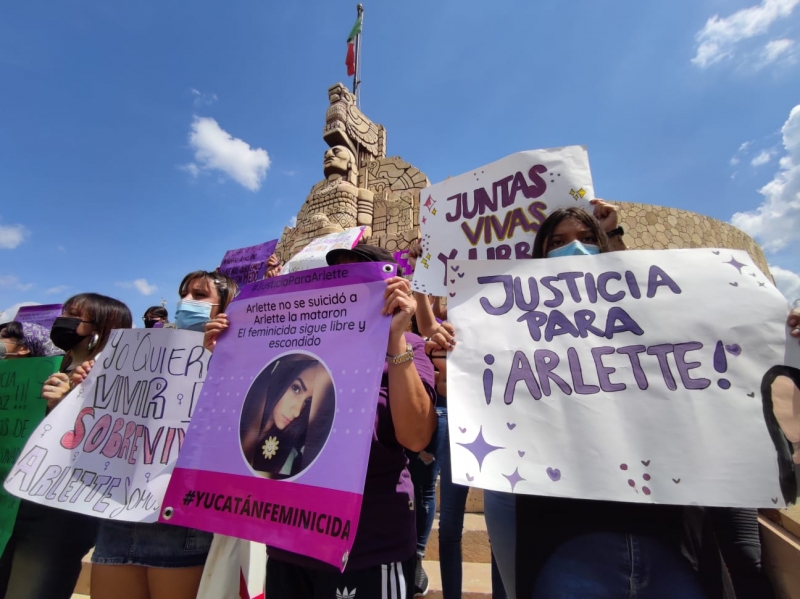 Marchan para exigir justicia por presunto feminicidio de Arlette
