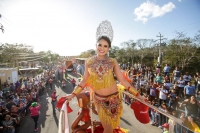 Domingo de bachata, un éxito en Ciudad Carnaval