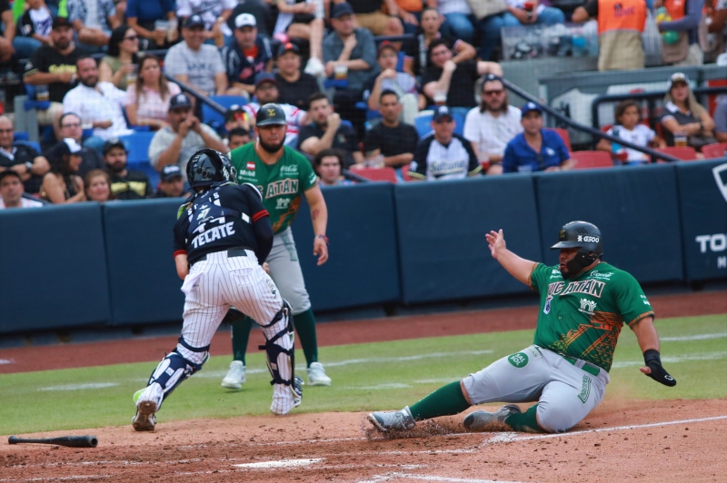 Leones empata la Serie del Rey; gana 6-2 a Sultanes a domicilio 