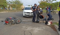 Mujer atropella a motociclistas en Ciudad Caucel