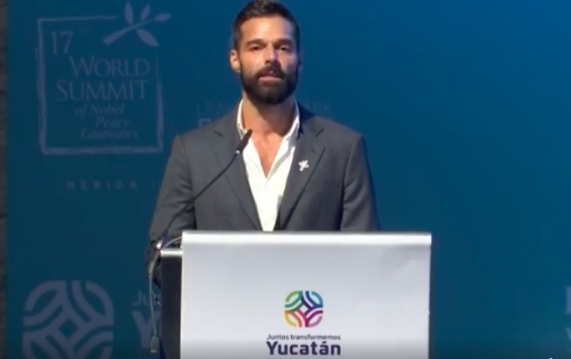 Ricky Martin pide que todos los gobiernos respeten los derechos de comunidad LGBT