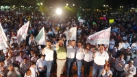 Sahuí reúne a miles de simpatizantes en Tizimín