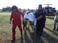 Helic&oacute;ptero traslada a menor de Akil lesionada