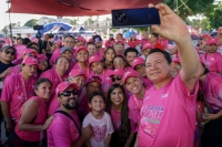 Realizan mastografias y Papanicolaou al t&eacute;rmino de Carrera Rosa