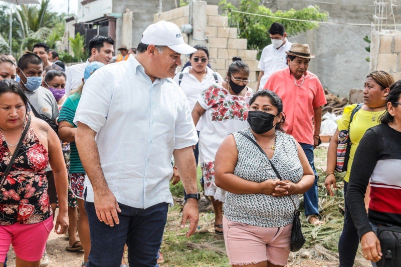 Refrenda Renán Barrera compromiso con habitantes del Sur de Mérida