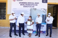 Gobierno Estatal entrega apoyos en Oxkutzcab