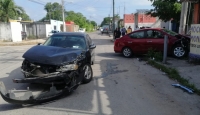 Choque en la Emiliano Zapata Oriente deja daños materiales