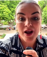 Cecilia Patrón miente, no es profesionista