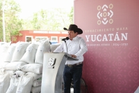 Entrega &quot;Huacho&quot; apoyos al sector ganadero