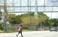 Van más puentes peatonales para Periférico de Mérida