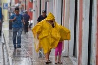 Lluvias intensas en Yucatán por &quot;Amanda&quot; y onda tropical