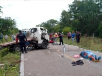 Siniestro vial en la Celestún-Kinchil deja 4 muertos