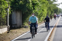 Renán Barrera entrega rehabilitación de ciclovía Chablekal-Dzibilchaltún