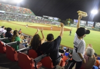 Leones apalea al Aguila de Veracruz 12-1