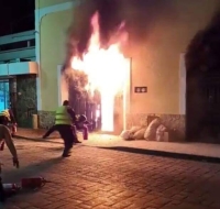 Arde negocio en el Centro de Valladolid 