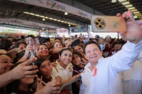 Miles de jóvenes disfrutan Día del Bachiller en Xmatkuil