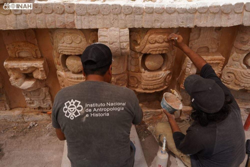 Galardonan proyecto de restauración de Kabah