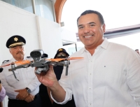 Entrega alcalde equipamiento de alta tecnología a policías municipales 