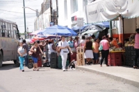 Operativos contra ambulantes debe ampliarse a colonias: Canaco