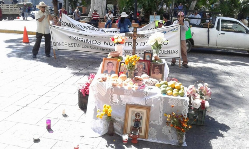 Colocan altar de muertos de Crecicuentas