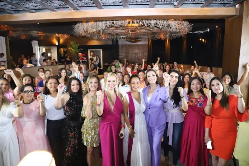 Presentan iniciativa feminista de apoyo a Sheibaum