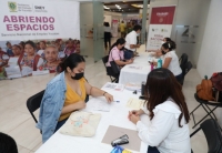 Ofertan más de 400 empleos a mujeres en Feria Nacional