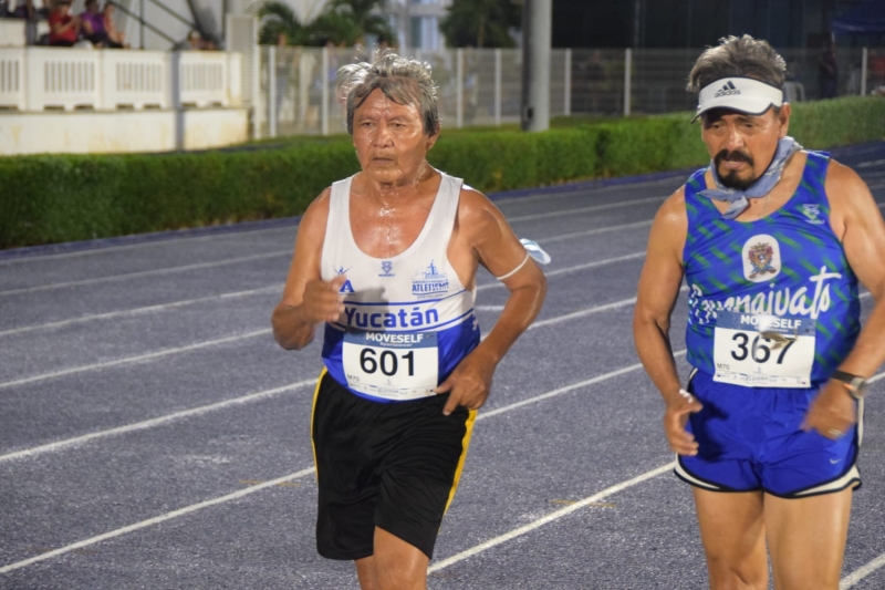 Víctor Maravé Canché logra medalla en Campeonato Nacional Máster 