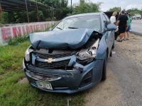 “Carambola” entre cuatro vehículos deja daños materiales