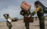 Arriban mobiliario, insumos médicos y equipo de protección para personal militar