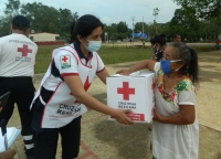 Continúa Cruz Roja  entrega de ayuda a damnificados por ciclones tropicales