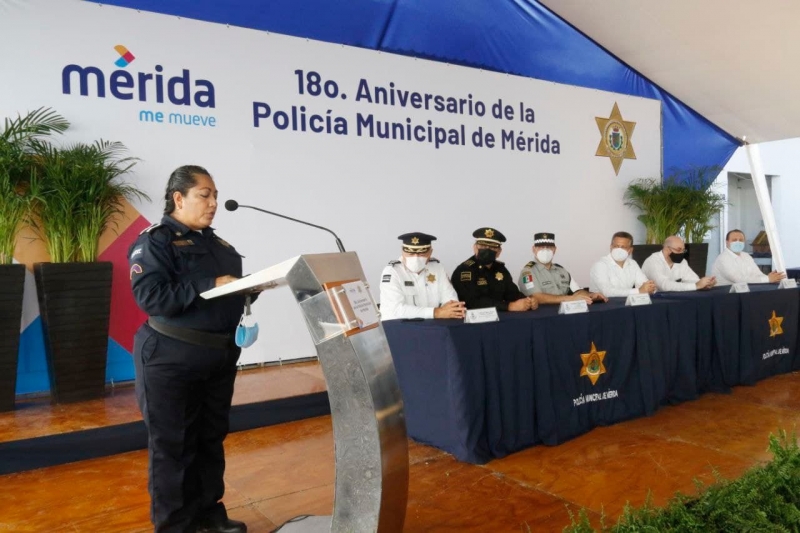 Reconocen labor de policías municipales