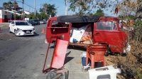 Choca conductora de puesto de comida ambulante