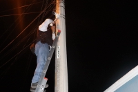 Retiran cámaras instaladas en postes públicos sin autorización