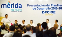 Presenta Renán Barrera el Plan Municipal de Desarrollo