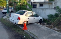 Exceso velocidad causa siniestro vial en la Nora Quintana