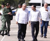 Vila recibe por décima ocasión a AMLO en Yucatán