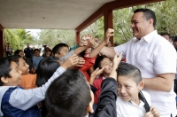 Alcalde refuerza acciones de salud prevención en escuelas meridanas