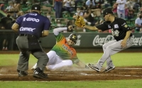 Leones vence 9-2 a Tigres de Quintana Roo