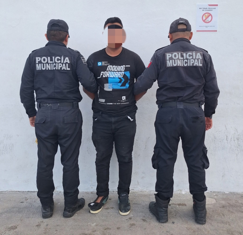 Detiene a sujeto por dañar vehículo