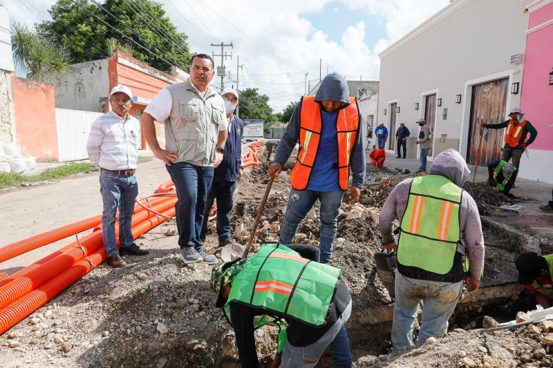 Alcalde supervisa los avances del corredor gastronómico