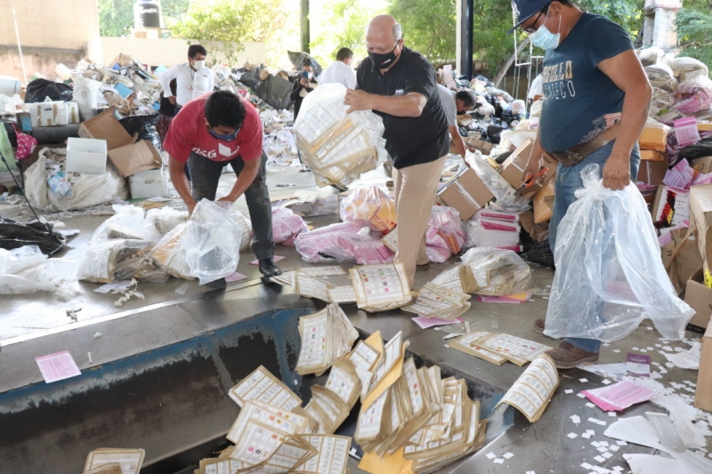 Destruye INE 23.5 toneladas de documentos electorales y de consulta popular