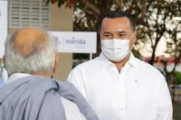 Impuestos, claves para mantener programas sociales en Mérida: Renán